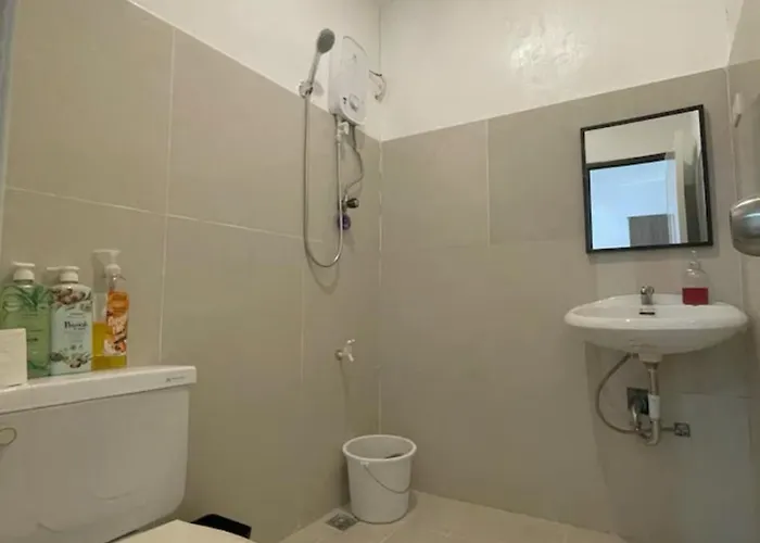 The Travellers At The Airport Accommodatie bij particulieren